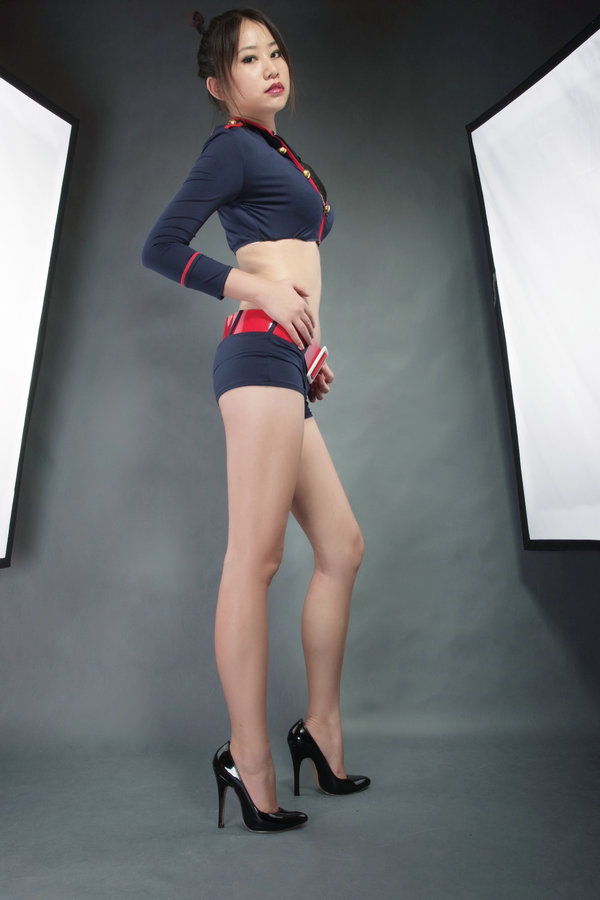 [拍美VIP] 2009.10.26 珊珊 短军装 Vo2 [10P]