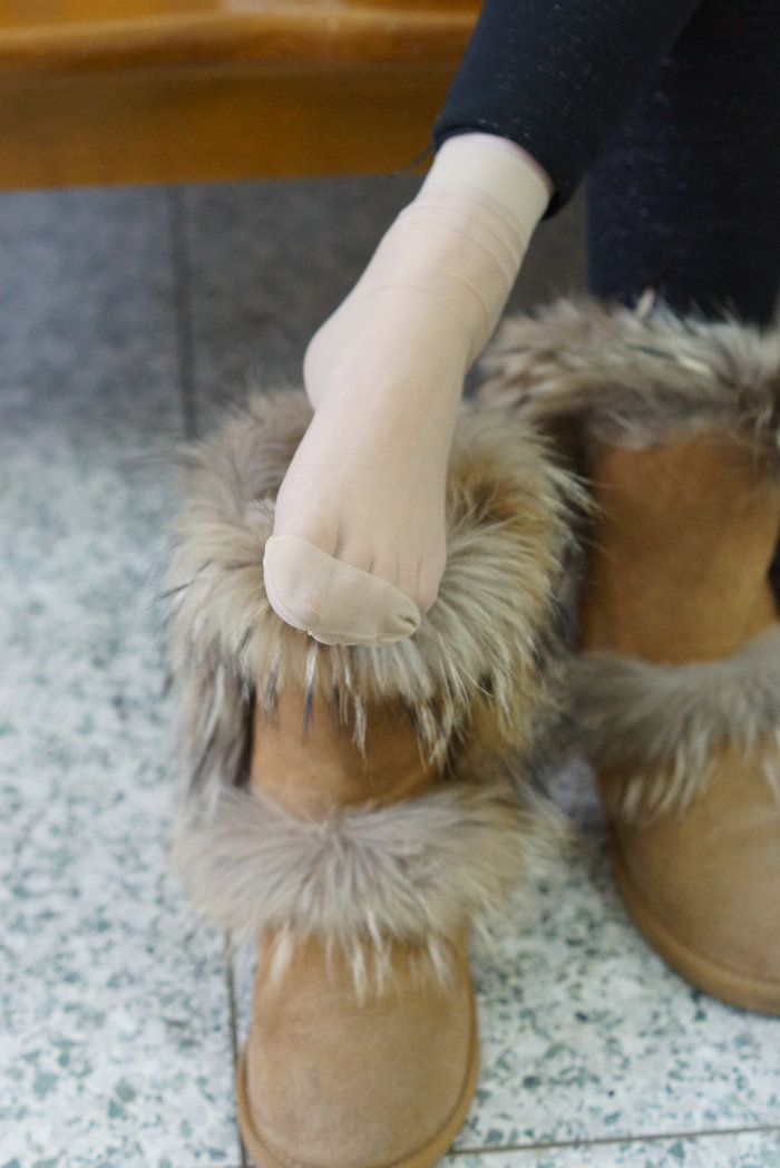 [赤足者] 极其性感的短肉丝 [62P-138MB]