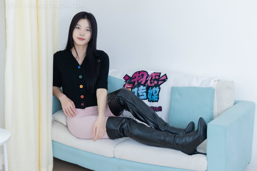 物恋传媒 No.2055 茯苓-恋爱百分百 [150P1V-3.94GB]