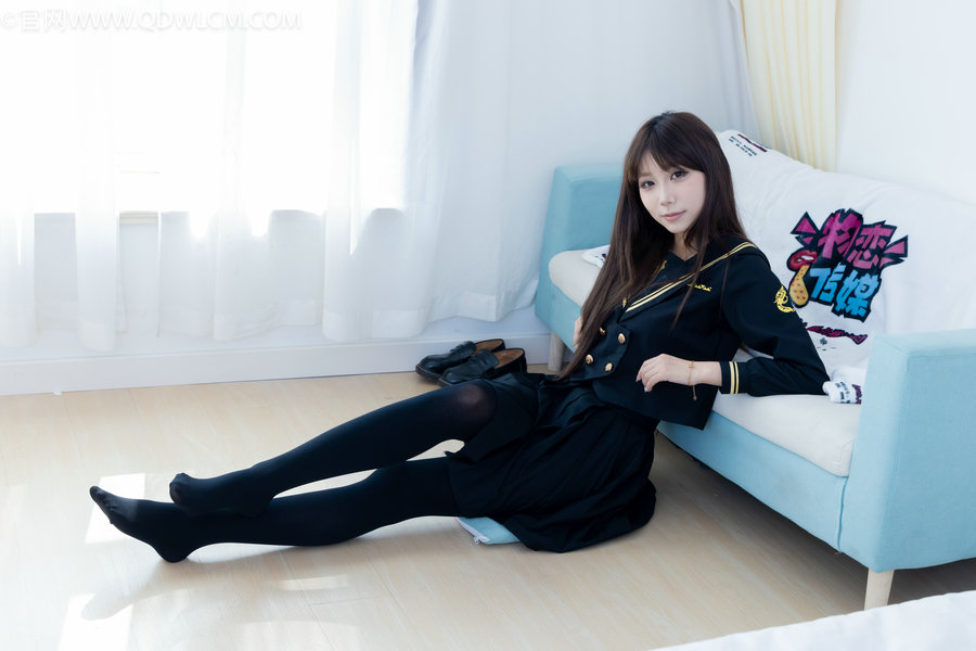 物恋传媒 No.2163 泡泡-重回校园 [158P1V-3.61GB]