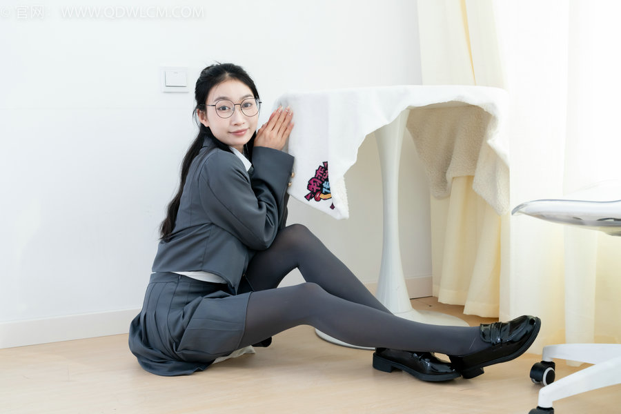 物恋传媒 No.2221 小影-未来的诗 [160P1V-5.12GB]