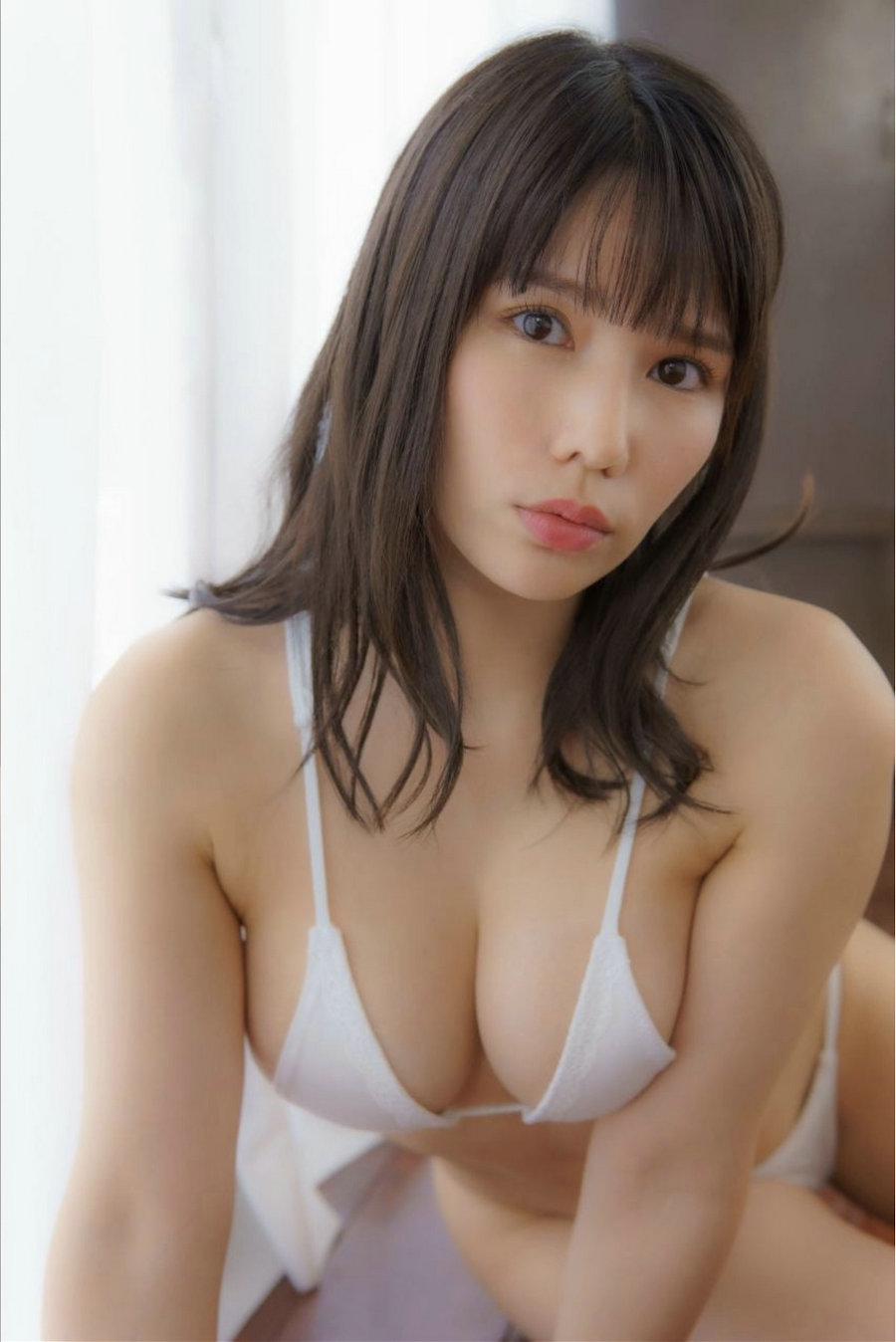 新垣優香 - ミルキーグラマーが止まらない [109P40MB]