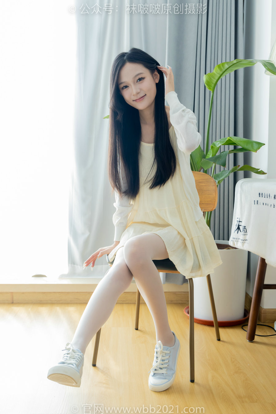 BoBoSocks袜啵啵 No.517 焦糖-帆布鞋、薄白丝 [147P1V-5.30GB]