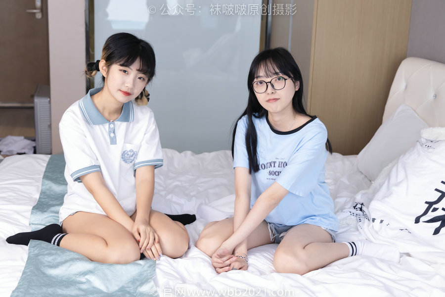 BoBoSocks袜啵啵 No.520 稚予&砂糖 板鞋、黑棉袜、白棉袜、裸足 [160P1V-5.71GB]