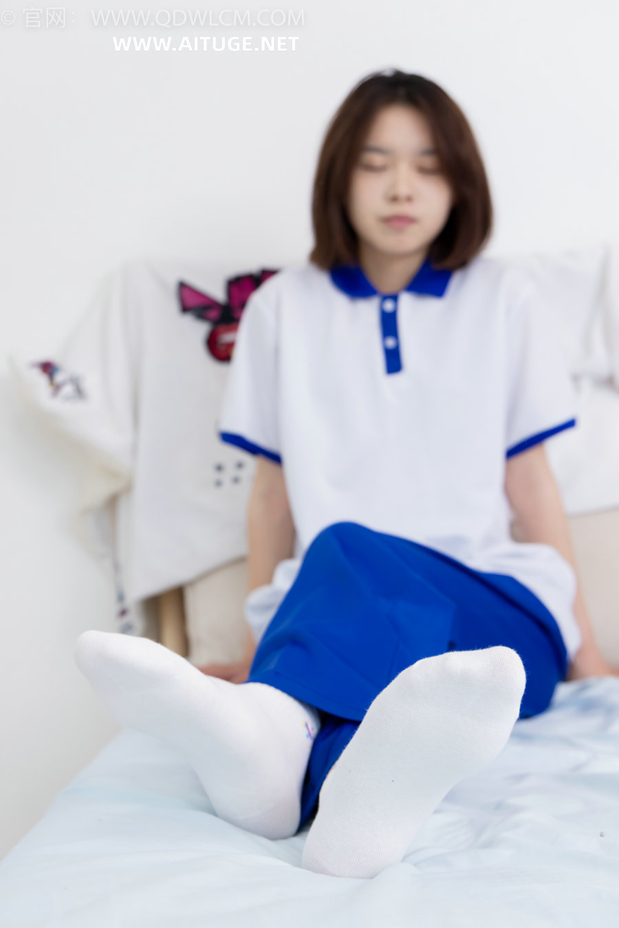 物恋传媒 No.2364 小悦-校服、板鞋、白棉袜、裸足 [150P1V-3.36GB]