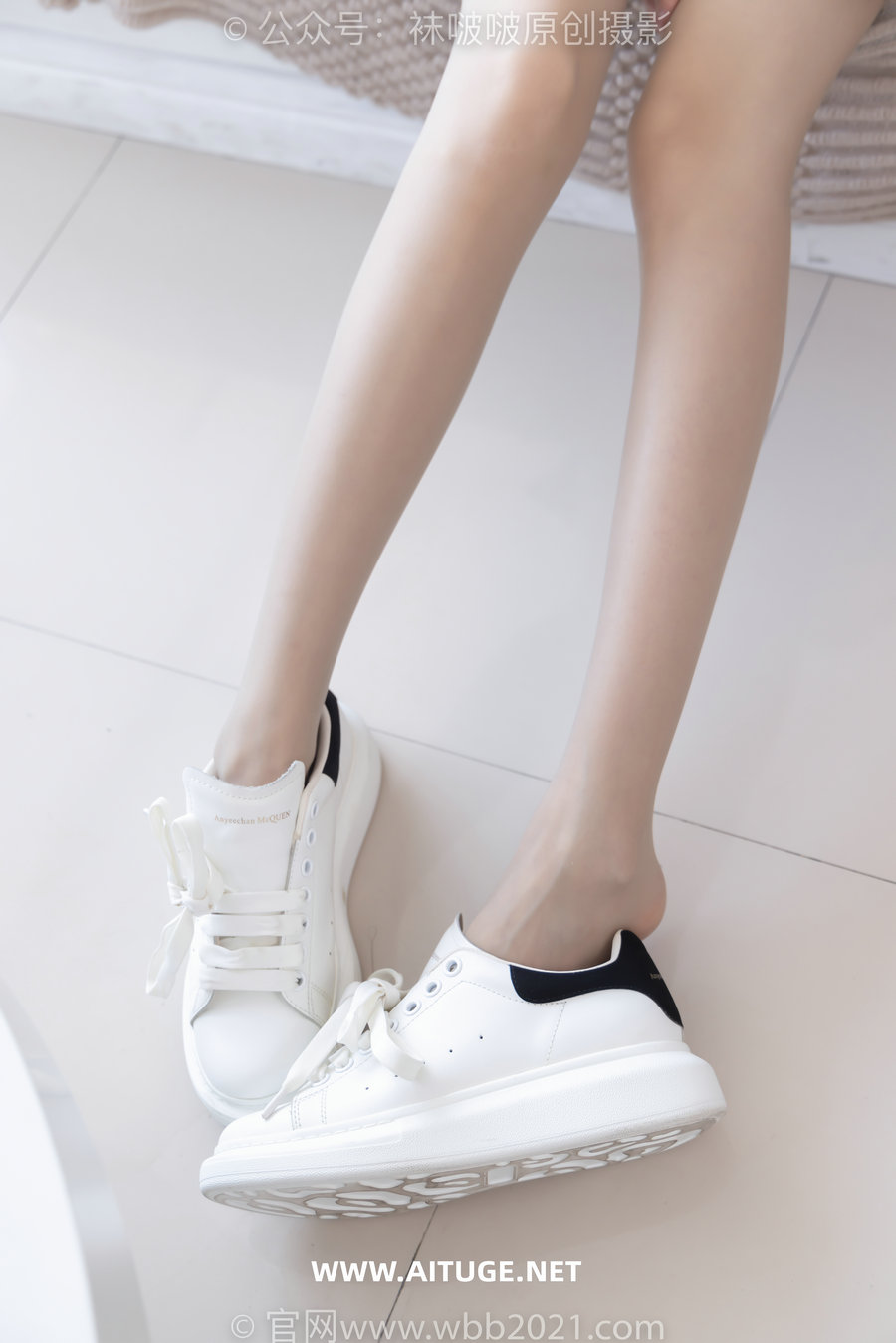 BoBoSocks袜啵啵 No.541 稚予-两双板鞋、薄灰丝、薄肉丝、jk制服 [140P1V-4.95GB]