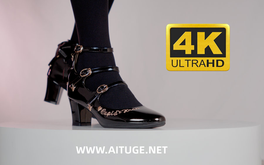 芝士好椰  - 优雅高跟 奇迹岛丘比特之心猫眼宝石 and 黑 [MP4-297MB]