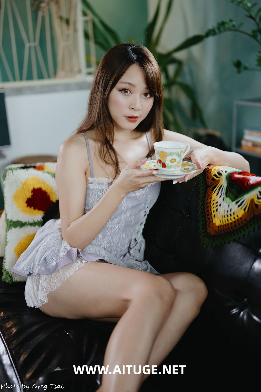 Ashley - 紫色吊带 [118P-510MB]