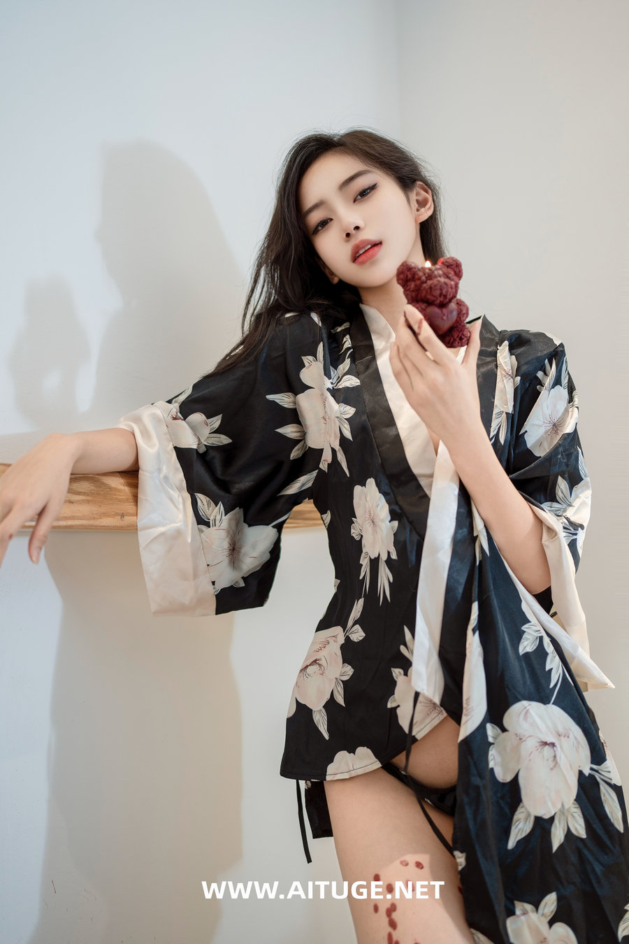 时安安 - 滴蜡 [90P-2.74GB]