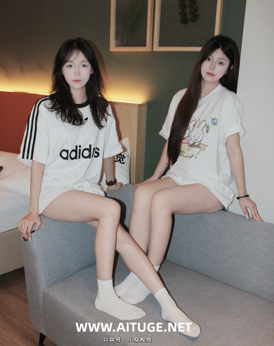 小众视觉 NO.0011 小苹果&芳芳 [130P2V-5.79GB]