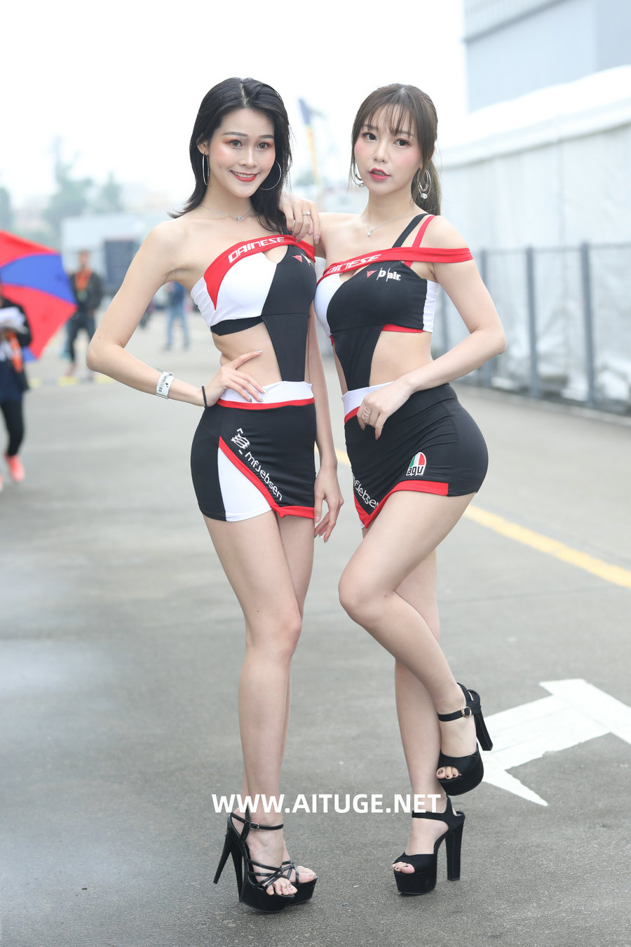 精选街拍视频 No.9339 靓丽套装裙 [116P3V-2.69GB]