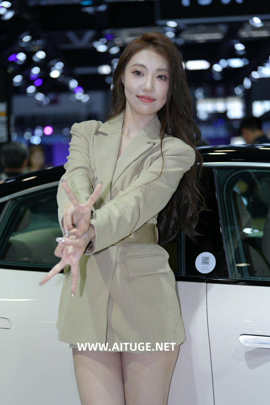 精选街拍视频 No.9469 西装裙高挑马小漾儿 [72P-1.24GB]