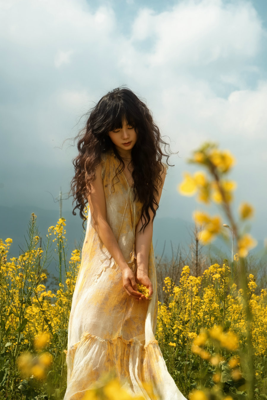 [YITUYU]艺图语 2025.06.11 新浪潮-春 楠儿 [17P-118MB]