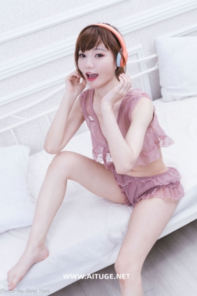 小立 - 睡衣 [61P-126MB]