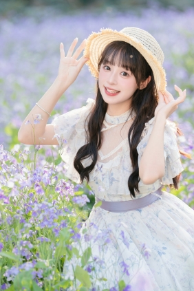 [YITUYU]艺图语 2025.06.07 二月兰花海 夏芋小年 [22P-698MB]