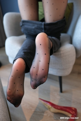 [ROSI写真]2024.12.24 NO.4768 70P/131MB