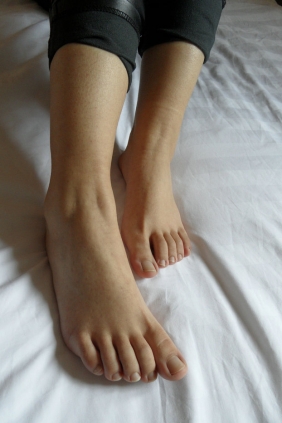 [赤足者] 宾馆模拍 - 模特琳琳 [200P-263MB]