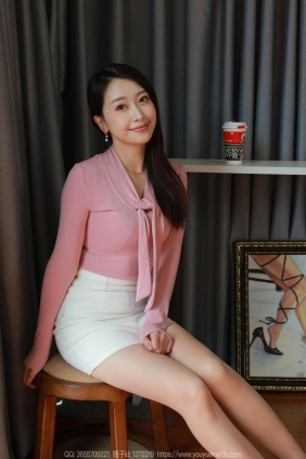 IESS异思趣向 - 模特：小婕《阳光玉姐》[89P-83MB]