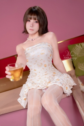 咬一口兔娘 - 公主小妹 [96P1V-2.25GB]