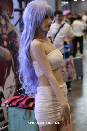 精选街拍视频 No.9378 白色套装裙 [151P-2.05GB]