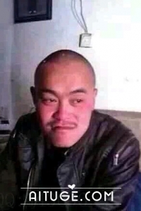 强哥，终于见到你本人了！熊大熊二呢？