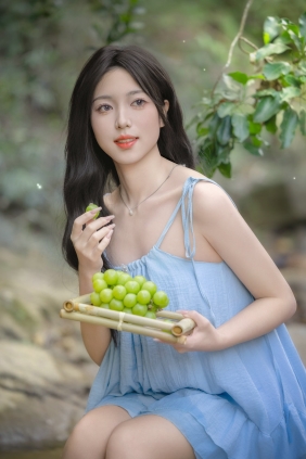 [YITUYU]艺图语 2025.06.04 清凉的初夏 柒柒 [23P-528MB]