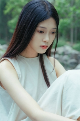 [YITUYU]艺图语 2025.07.01 锦簇 钰清风 [26P-489MB]