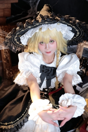 PoppaChan - Marisa (Touhou Project) [107P11V-1.41GB]
