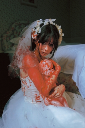 动漫博主蠢沫沫 - 血婚纱 [11P-342MB]