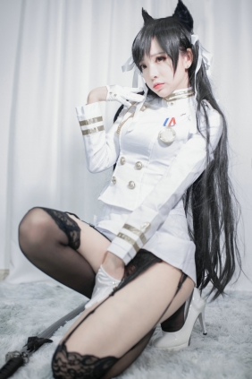 疯猫ss - 爱宕 [25P-319MB]