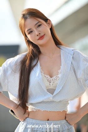 精选街拍视频 No.9406 啾啾呜是真的美啊 [116P-1.72GB]