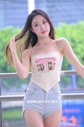 精选街拍视频 No.9326 可爱粉女孩 [181P-4.74GB]