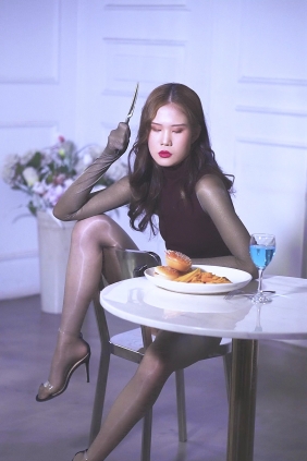 [YAOJINGSHE]妖精社视频 H2010《美丝盛宴视频》[MP4-407MB]