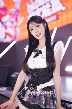 精选街拍视频 No.9345 2025年chinajoy高清视图合集1 [1100P100V-33.4GB]